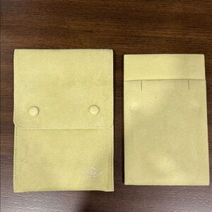 Green Van Clefff Pouch Set